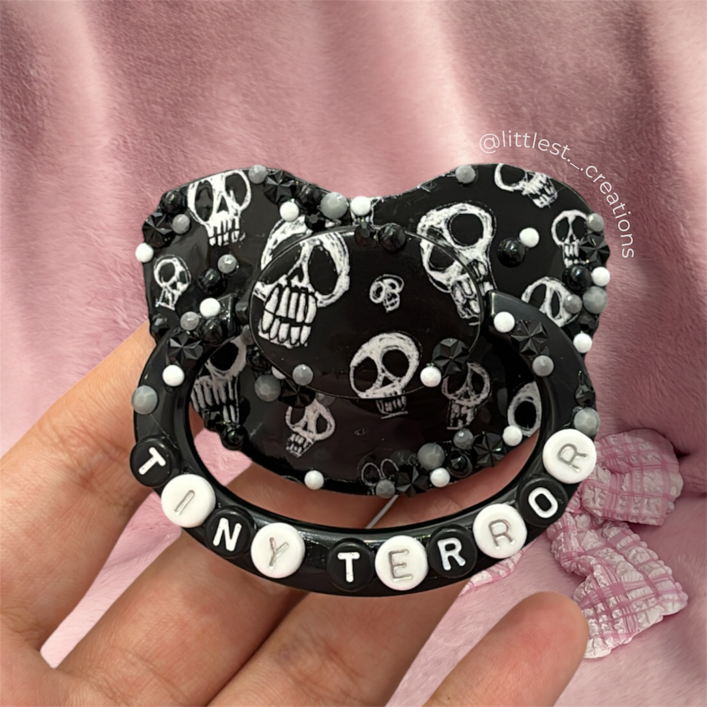 Tiny terror image paci