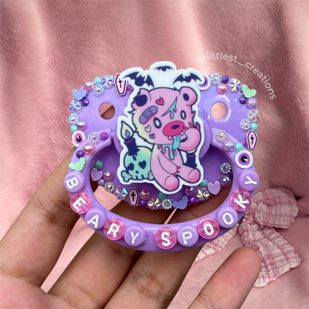 Beary spooky paci