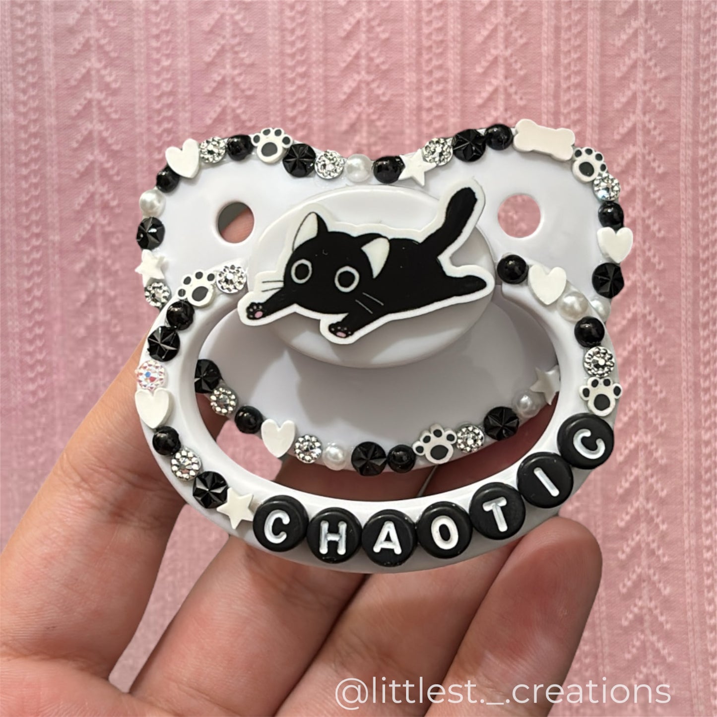 Chaotic paci
