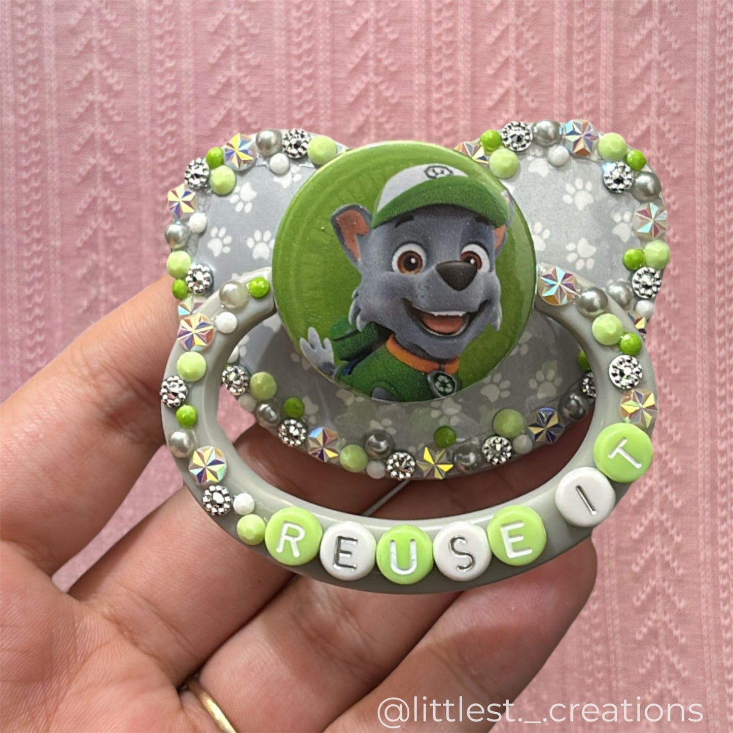 Resuse it image paci