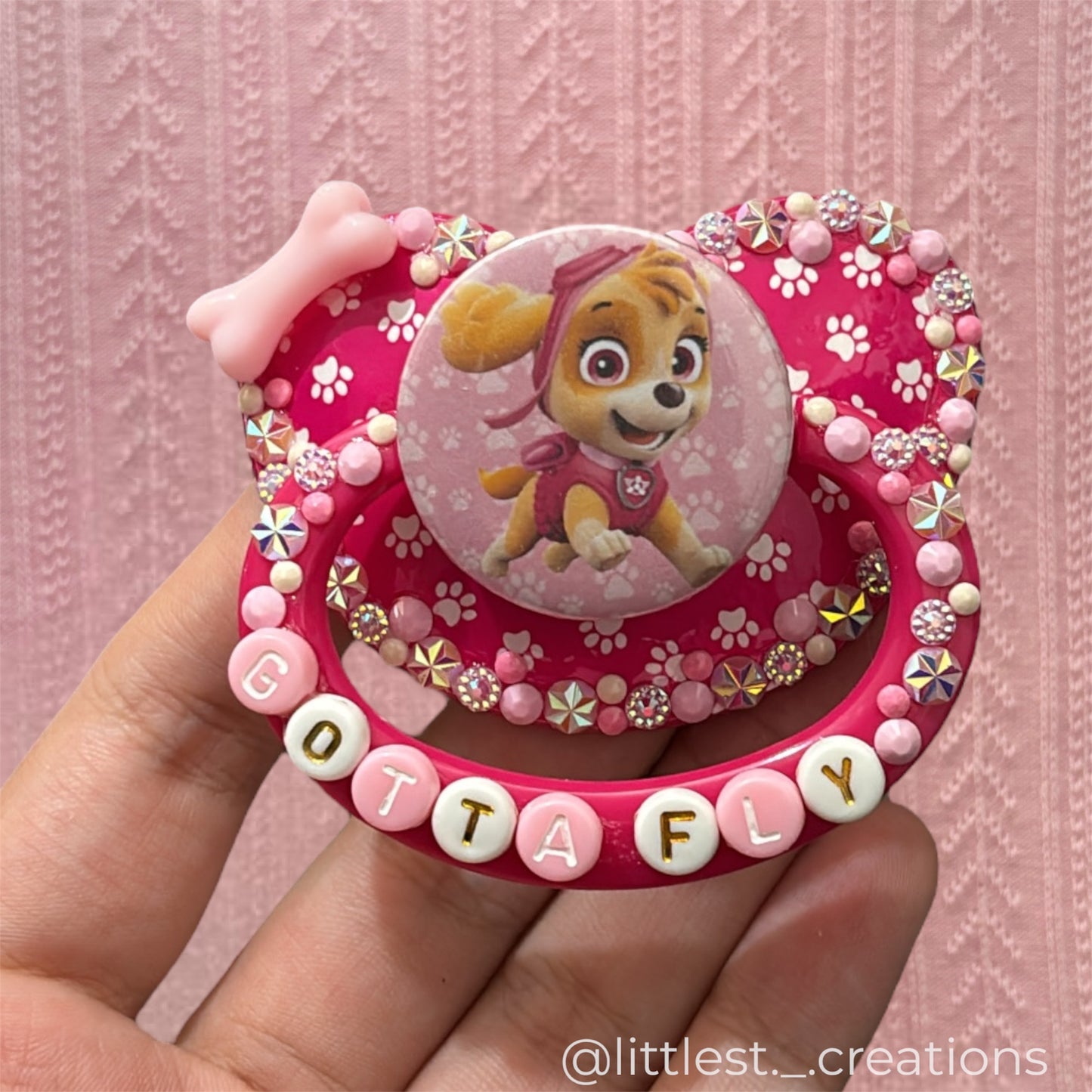Gotta fly image paci
