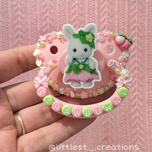 Strawbunny paci