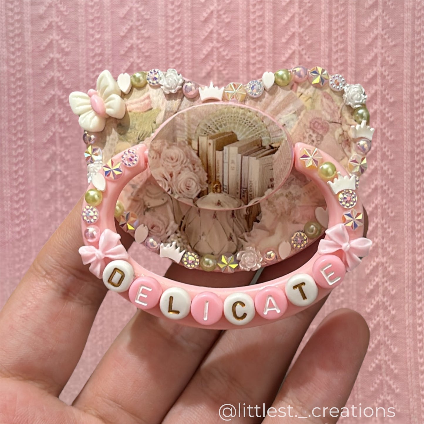 Delicate image paci