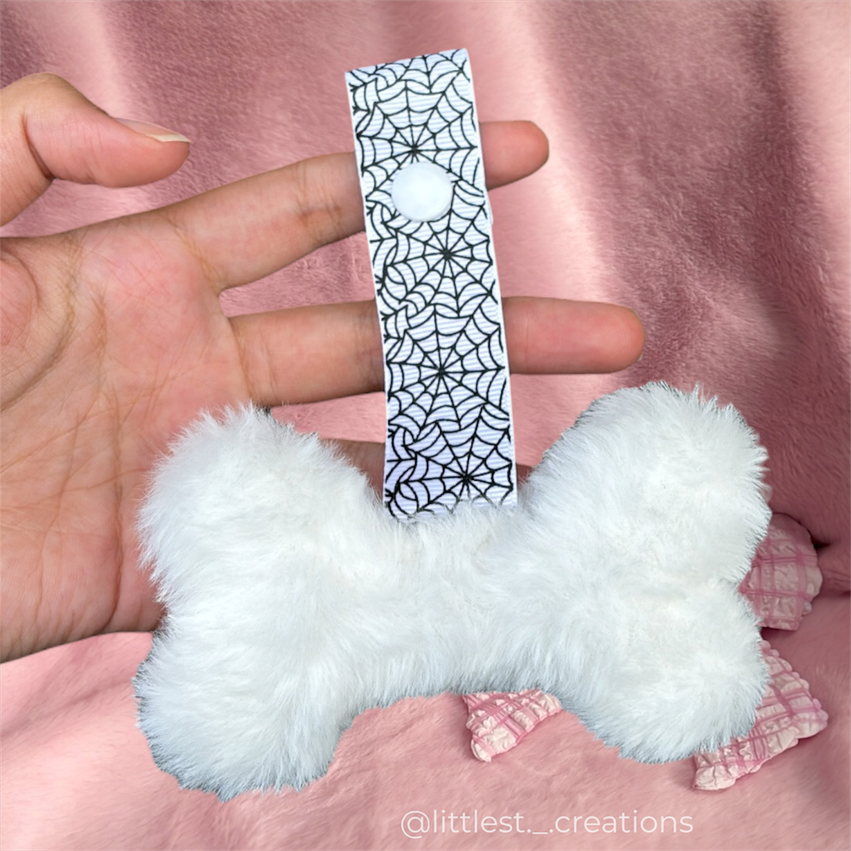 Webs bone paci clip