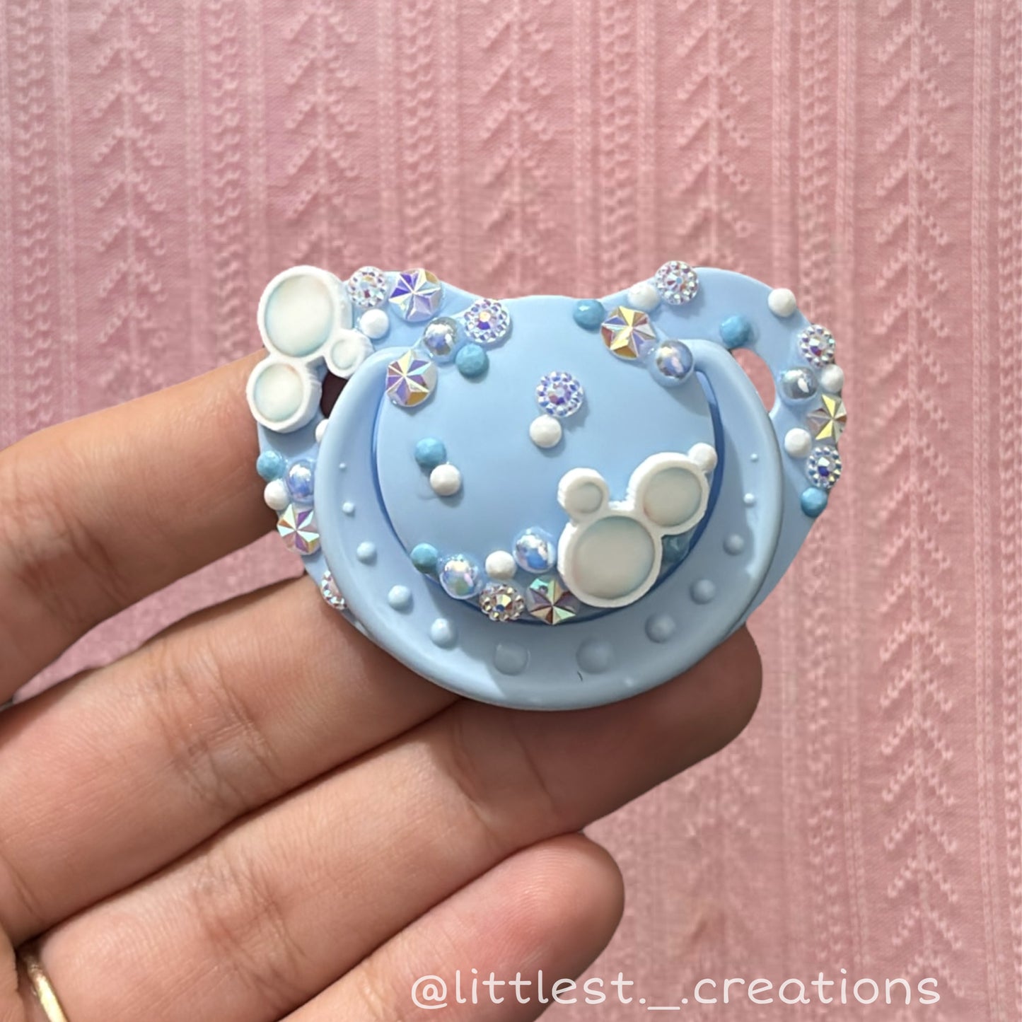 Bubbles small shield paci