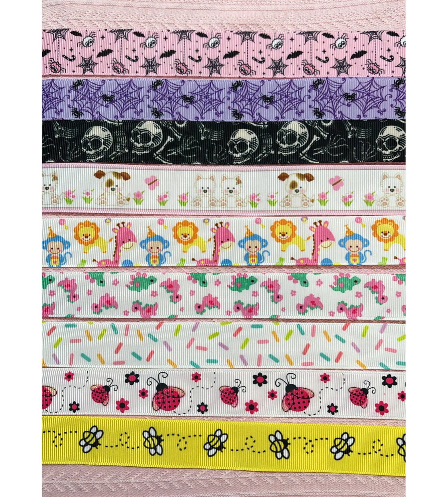 Preclaim paci clip/collar/bone/ghost plush clip