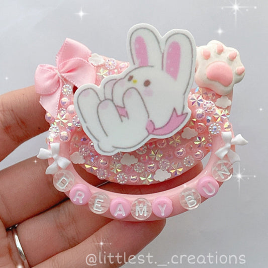 Dreamy Bun Deco Paci