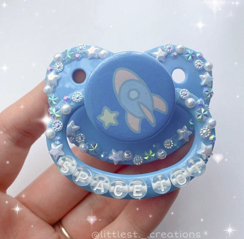 Space Tot Deco Paci