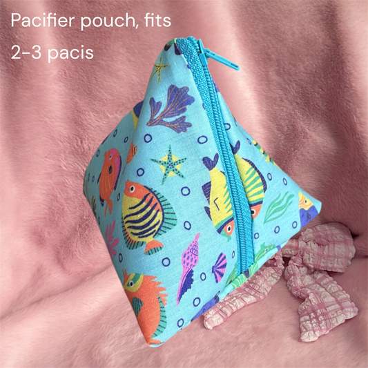 Aquarium pacifier pouch