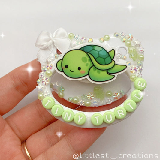 Turtle Deco Paci