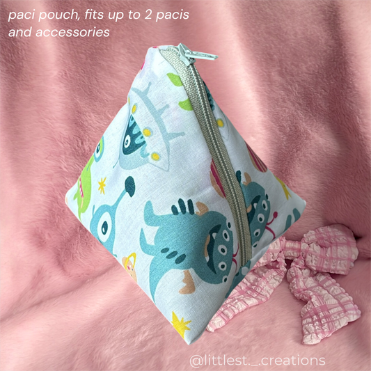 Alien pacifier pouch