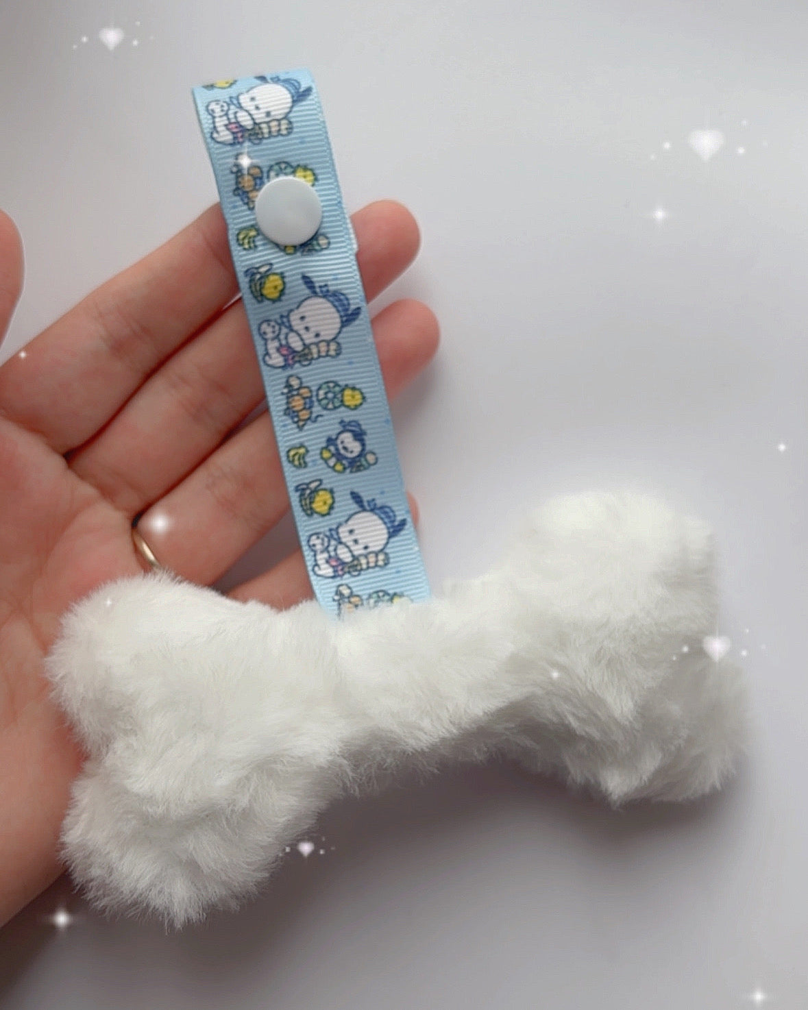 Pochacco bone paci clip