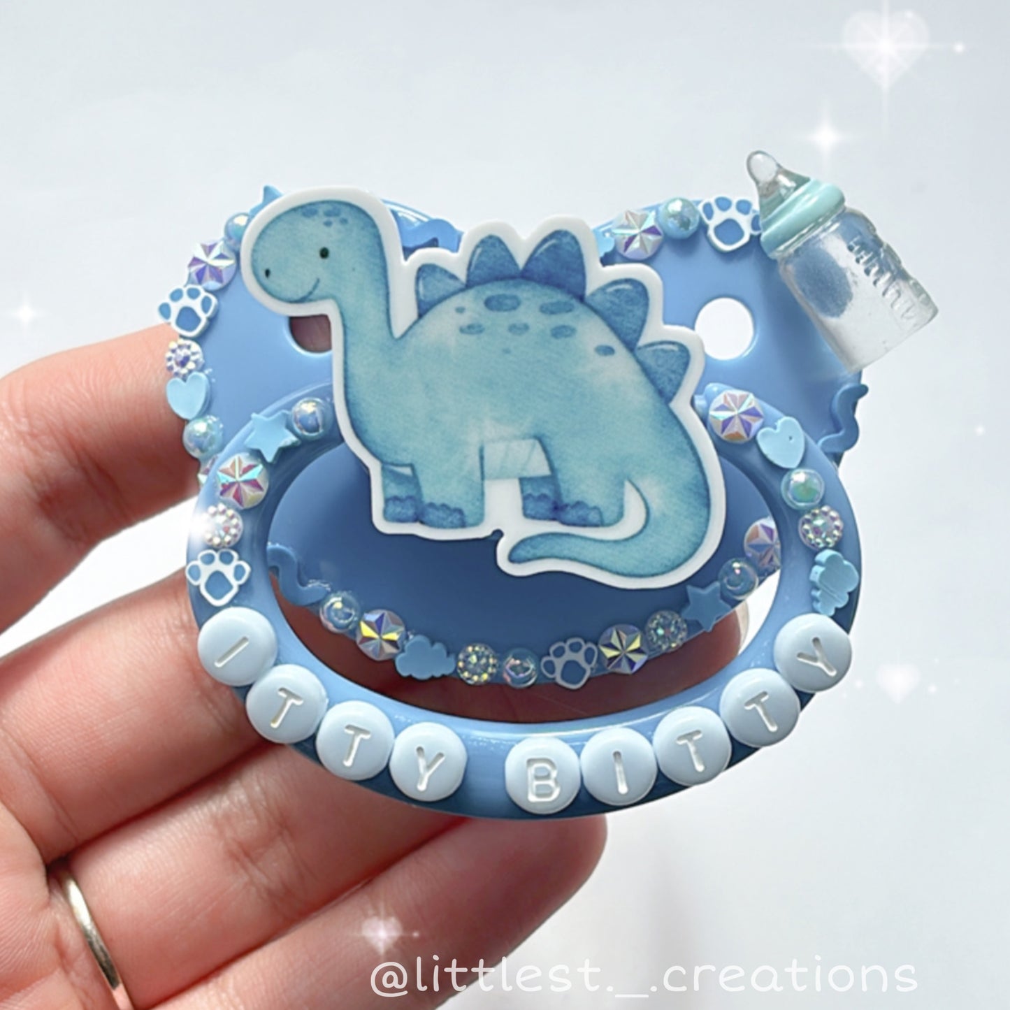 Itty bitty Deco Paci