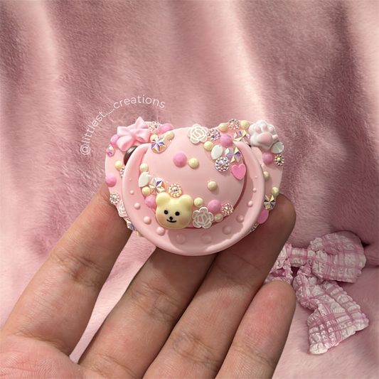 Bear small shield paci