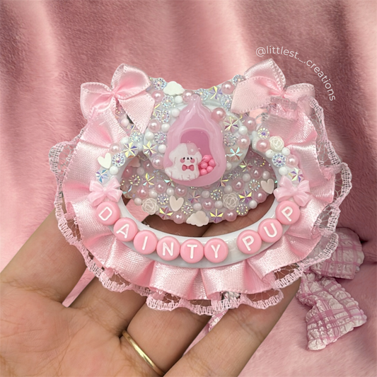 Dainty pup dry shaker deco paci