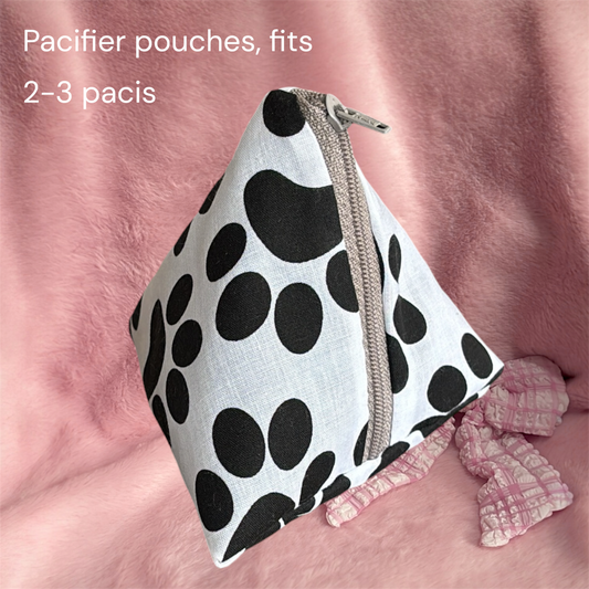 Paw pacifier pouch