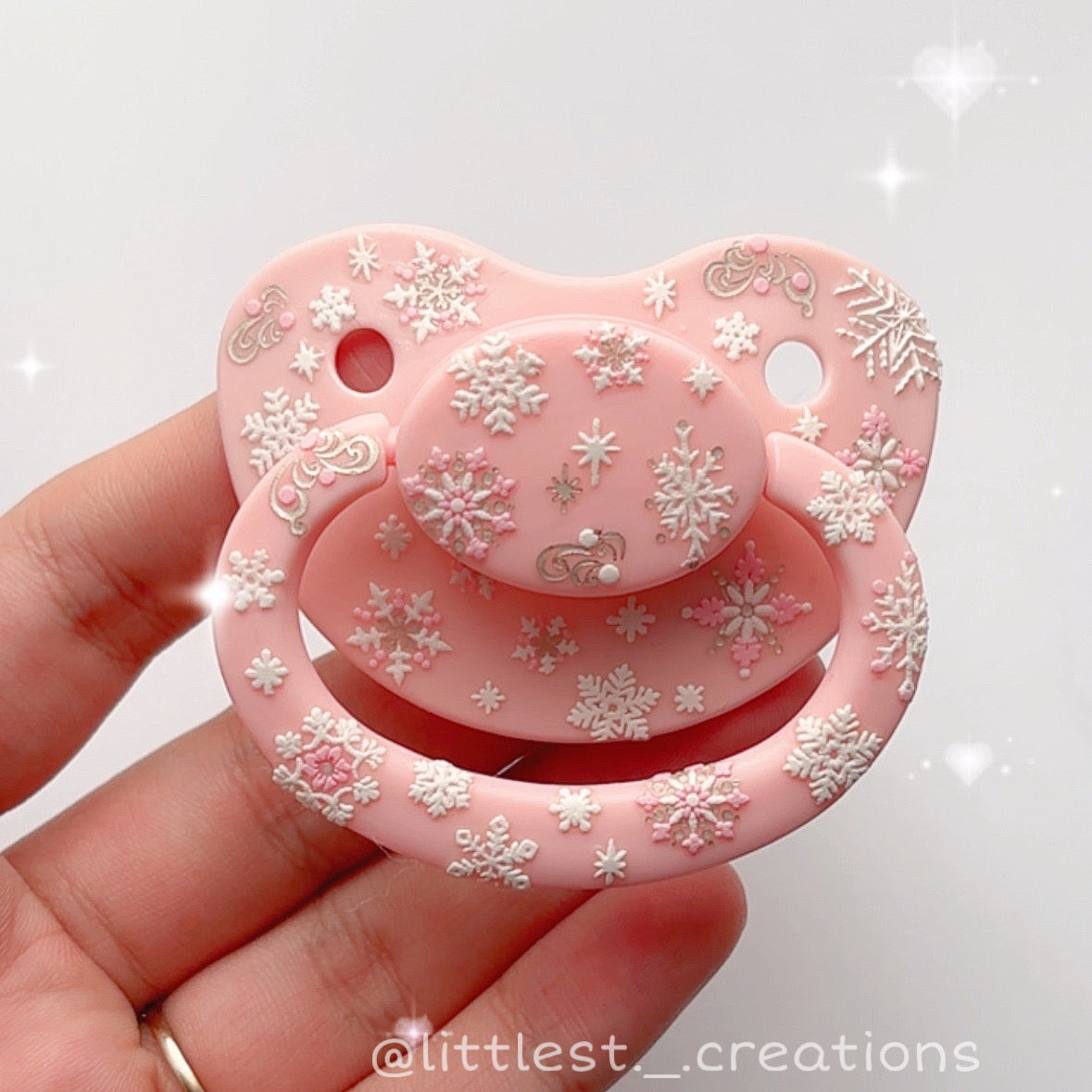 Snowflake deluxe sticker Paci