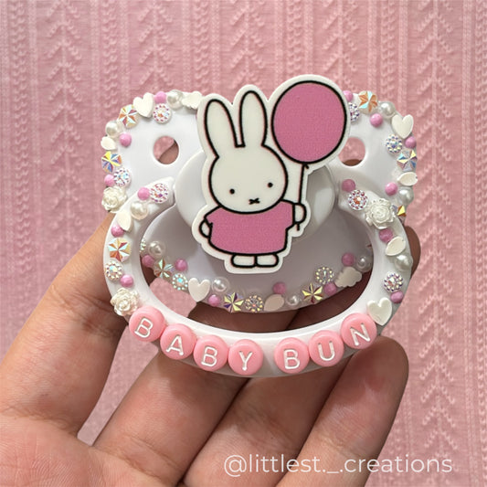 Baby bun paci