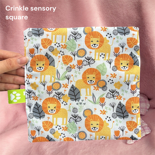 Lion crinkle sensory square