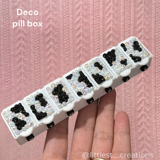 Cow pill box