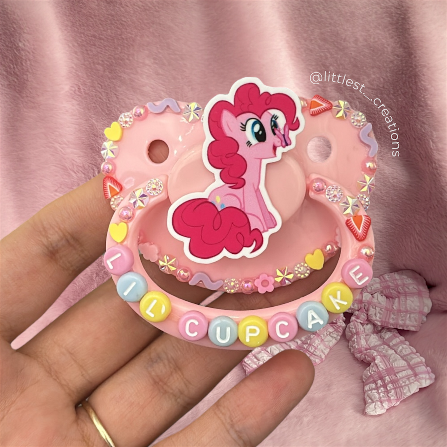 Lil cupcake Deco Paci