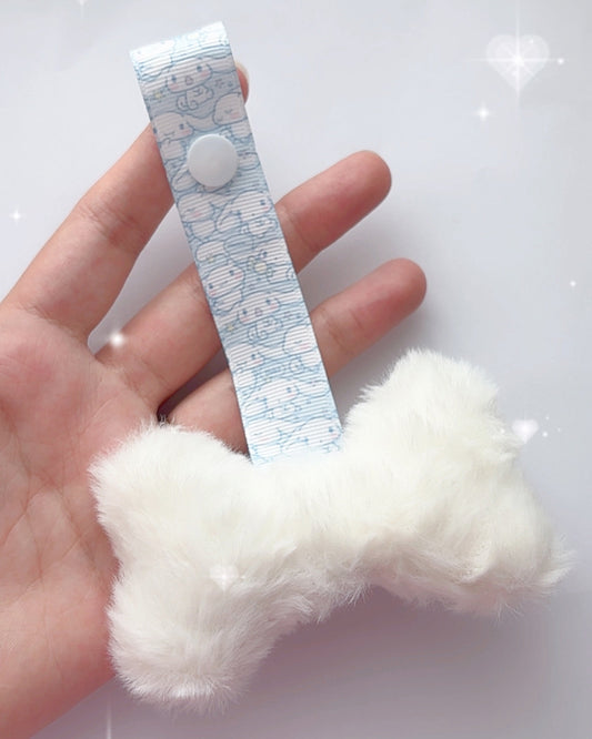 Cinnamoroll bone paci clip