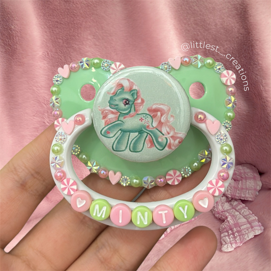 Minty Deco Paci