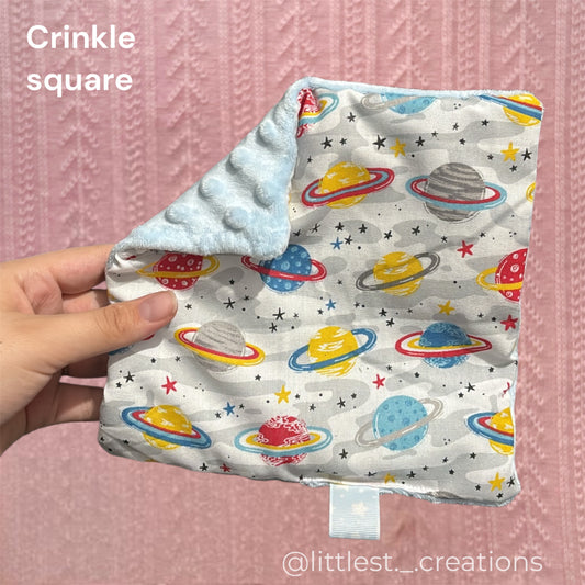 Space crinkle sensory square