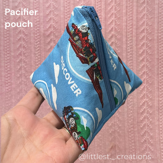 Thomas paci pouch