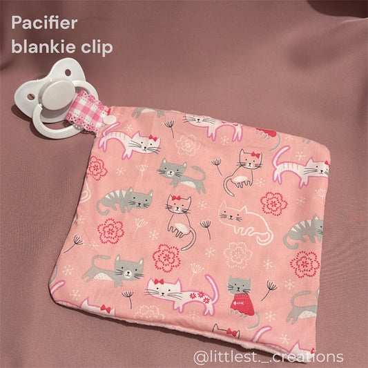 Kitten pacifier blankie clip