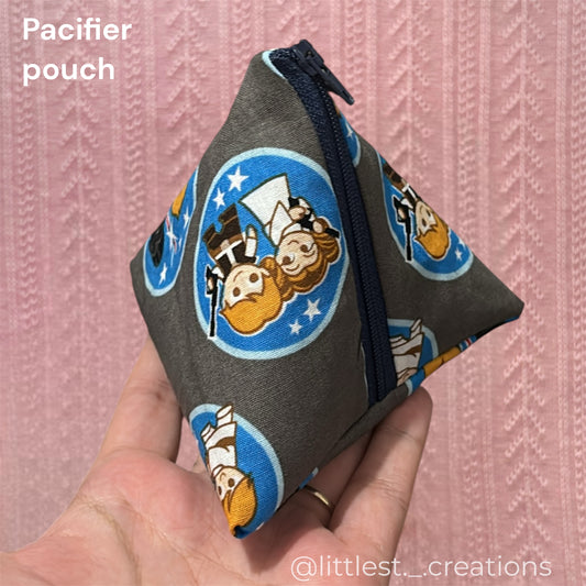Starwars paci pouch