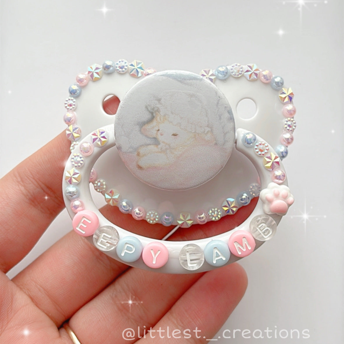 eepy lamb paci – Littlest Creations