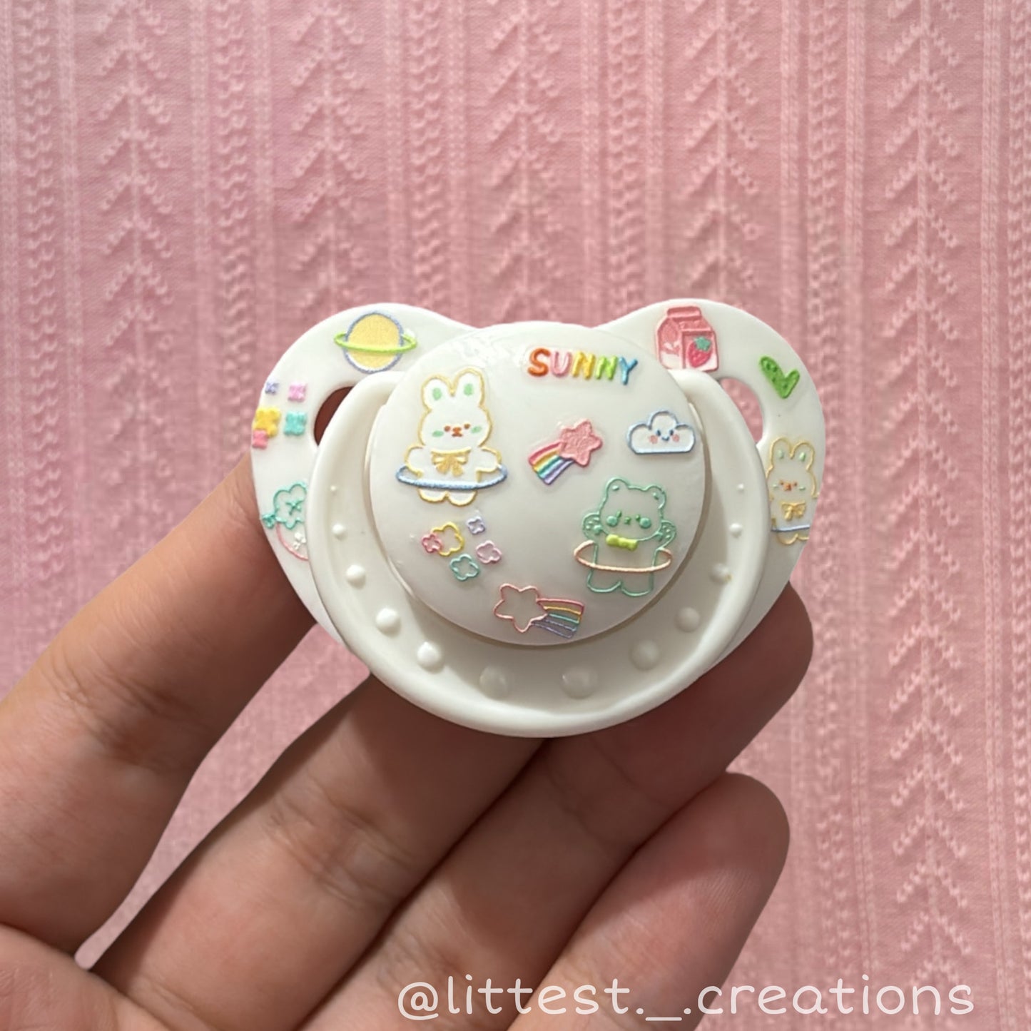 Playtime small shield sticker paci