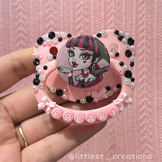 Draculaura Deco Paci