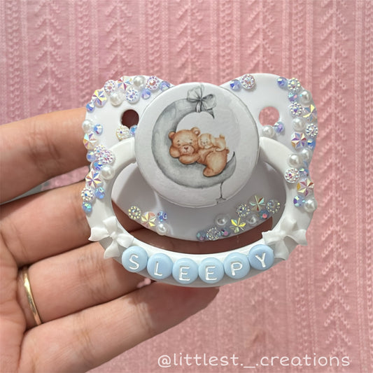 Sleepy Bear Deco Paci