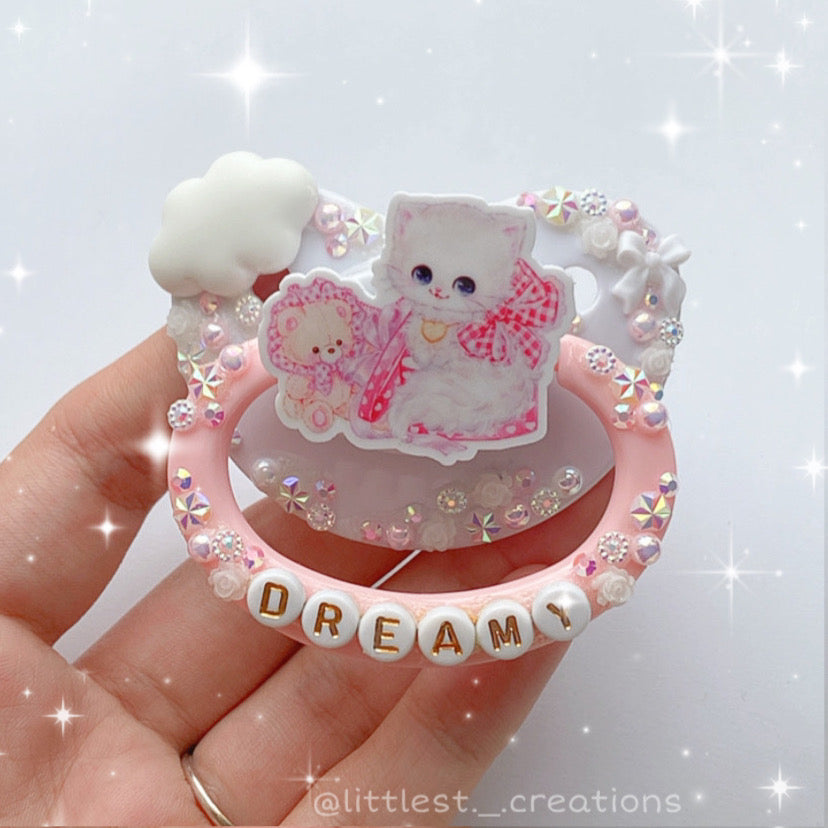 Dreamy Cat Deco Paci